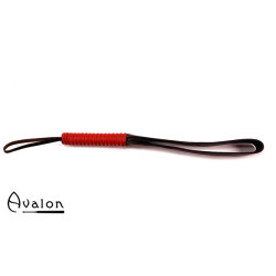 Avalon - PALADIN - Sort og Rød Beltepaddle med Flettet Håndtak 