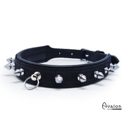 Avalon - Tough - Collar med nagler